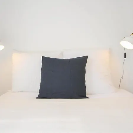 Centre - And Functional Ap. *